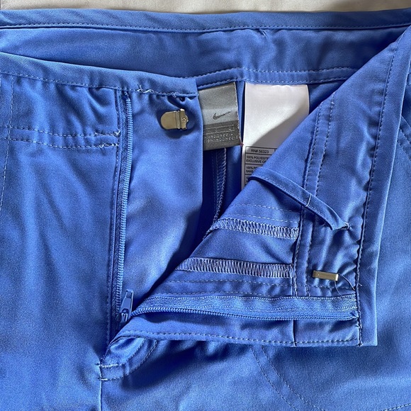 Nike Large Running Shorts - Picture 4 of 7